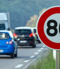 Sécurité routière Consultation en ligne sur l'incidence environnementale d'une baisse à 80 km/h