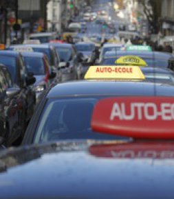 Groupements/syndicats Manifestation des auto-écoles le 11 février 2019