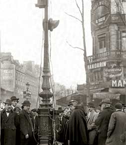 Sécurité routière Le premier feu rouge français a 100 ans !